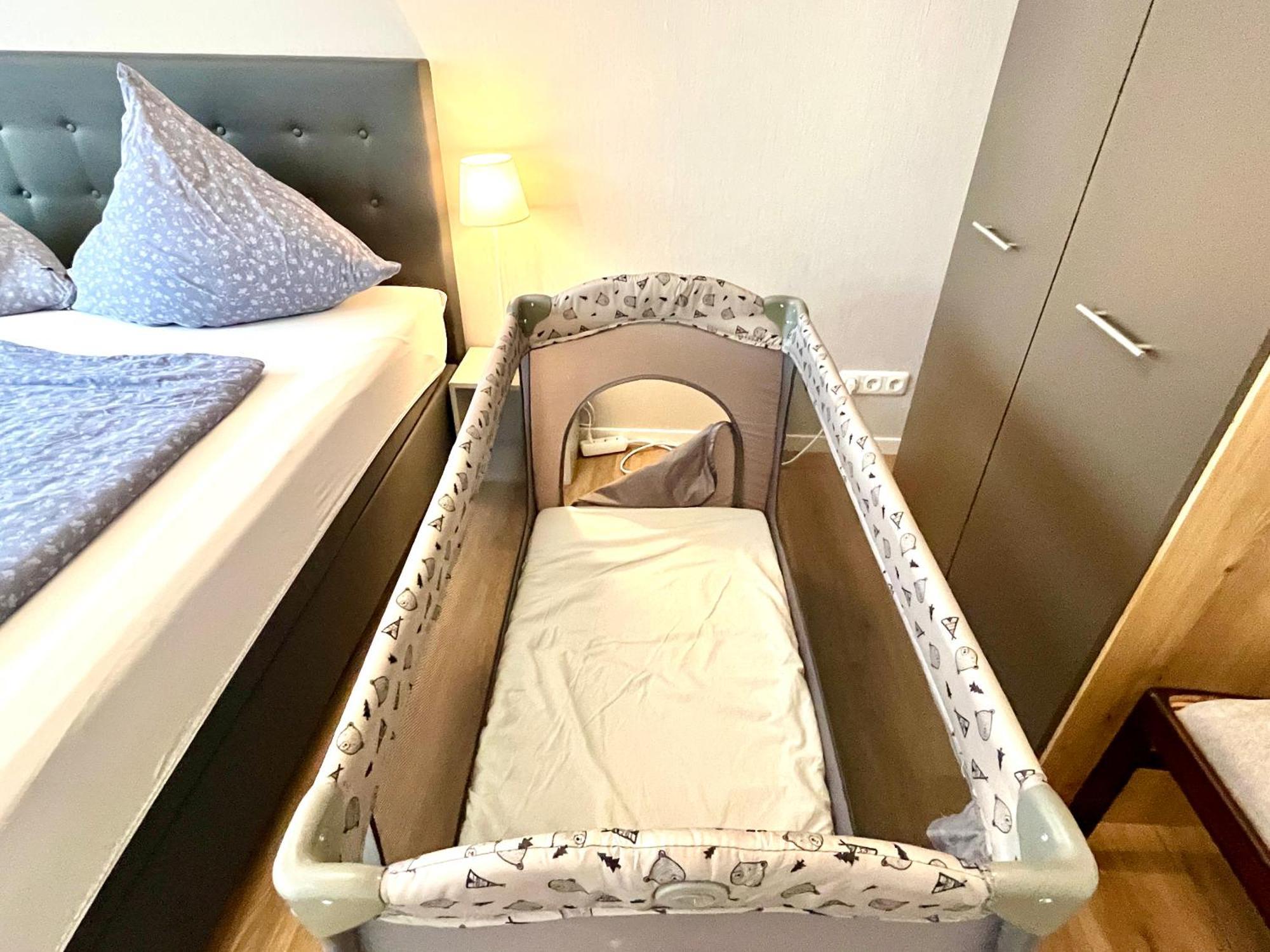 Ferienwohnung Moseltraum, 1-6 Pers, Mit 3 Schlafzimmer Und Panoramabalkon Mueden Bagian luar foto