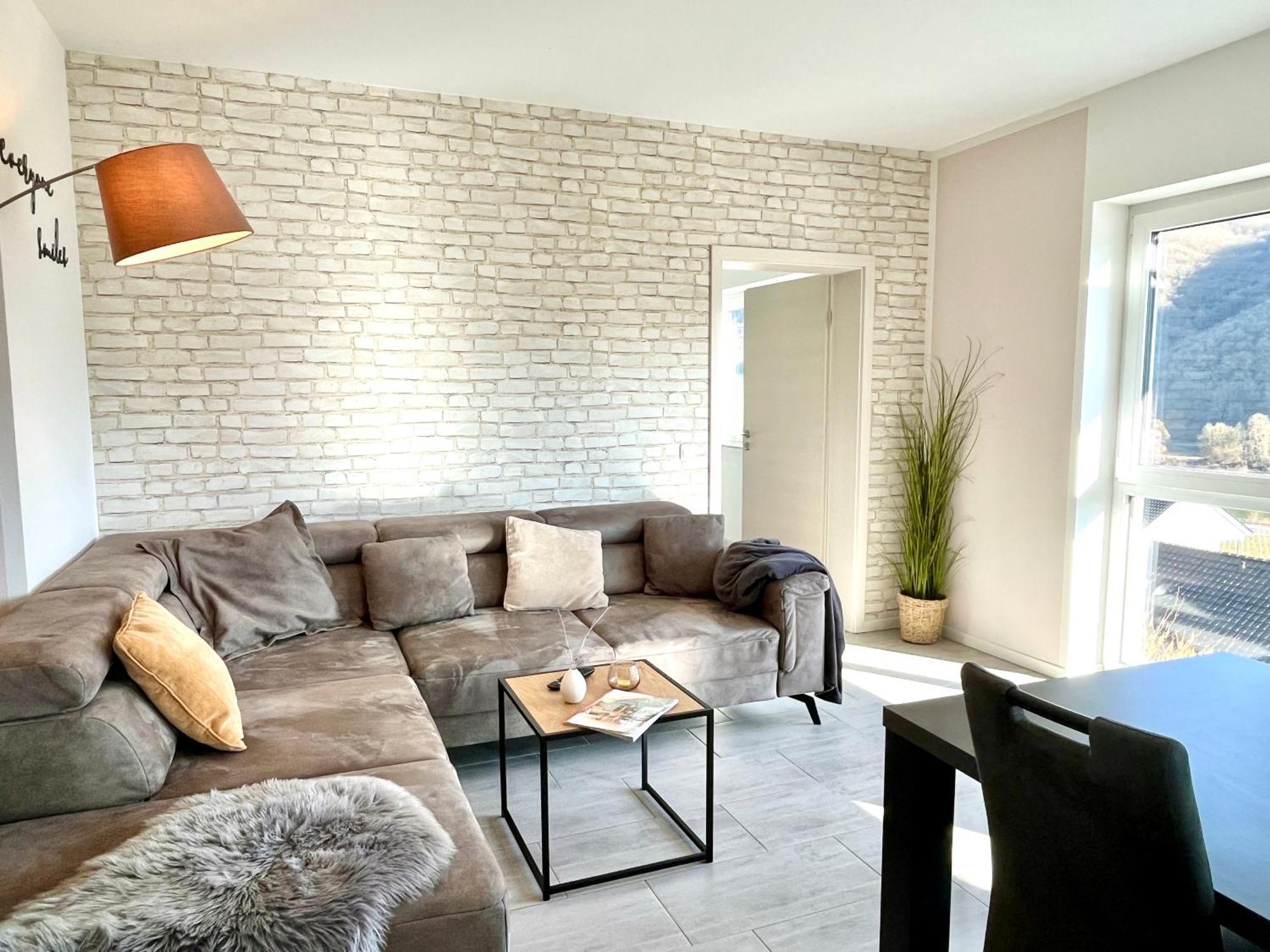 Ferienwohnung Moseltraum, 1-6 Pers, Mit 3 Schlafzimmer Und Panoramabalkon Mueden Bagian luar foto
